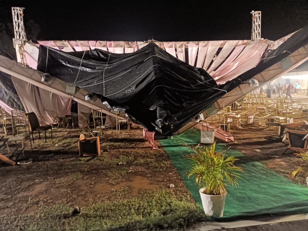 Damoh: Pavilion collapsed in rain and storm at wedding ceremony, half a dozen people injured