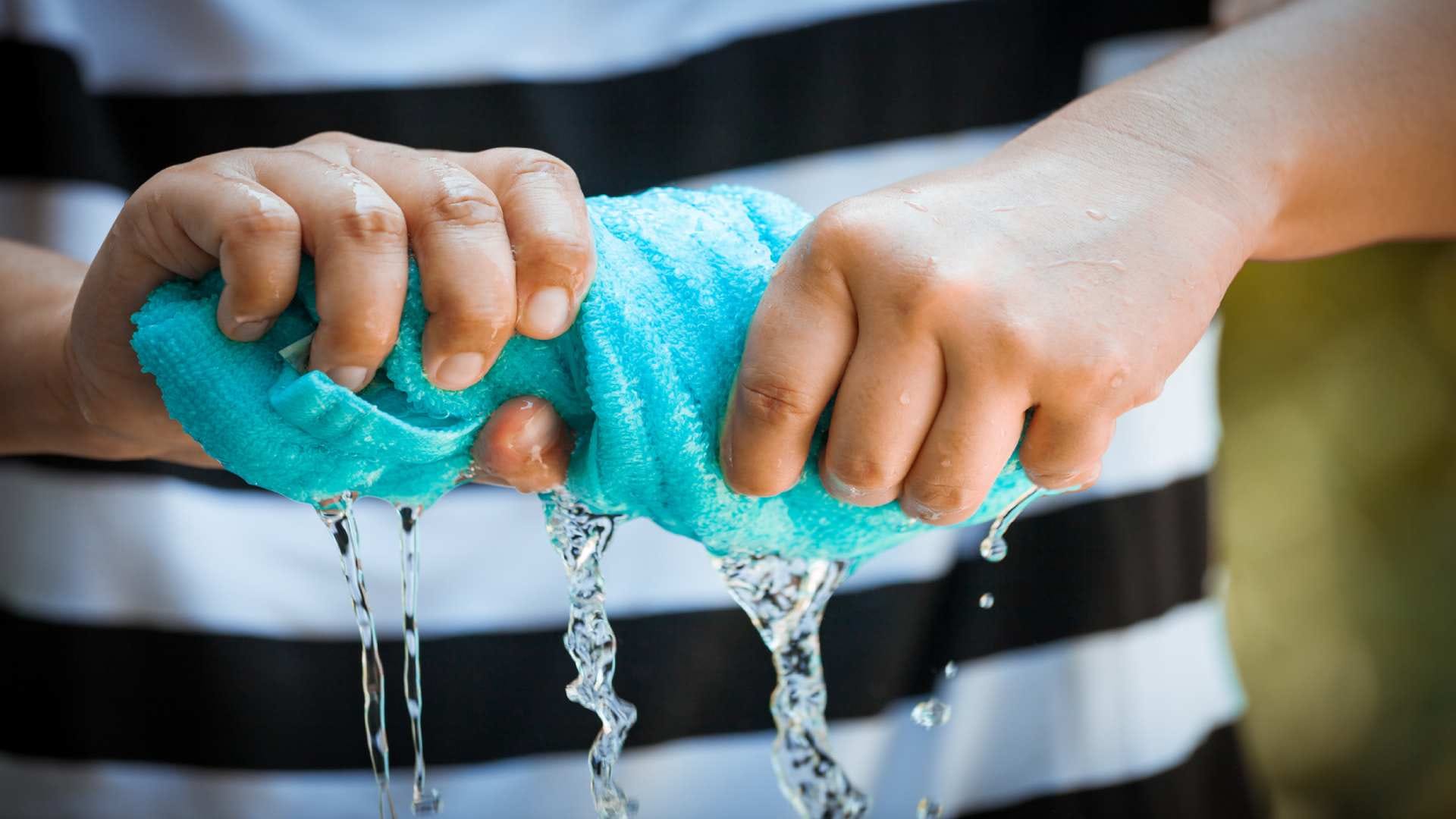 Tips For Cloth: how to dry clothes in rainy season