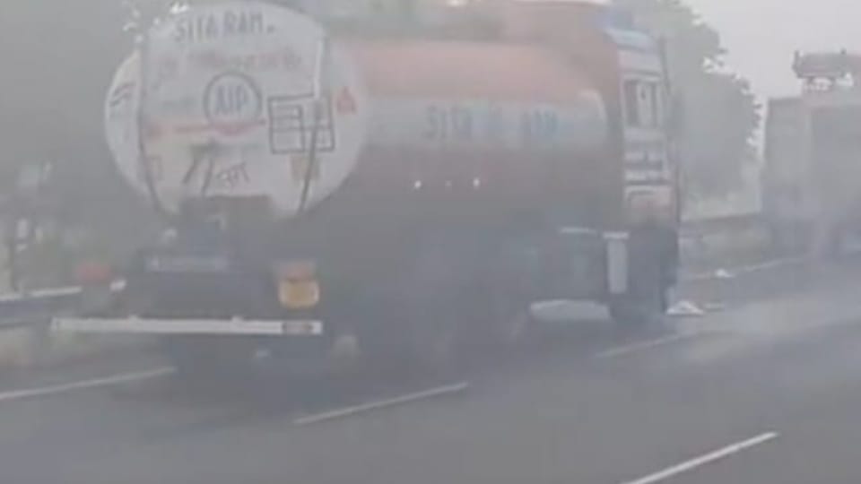 Tanker full of acid leaked on National Highway in Kurukshetra