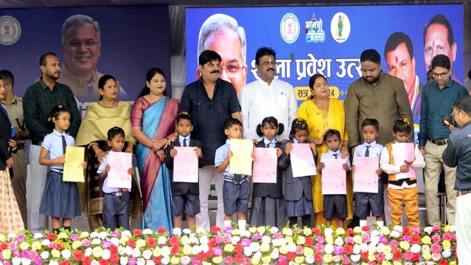 Rekhchand Jain said that education is a miracle which helps to learn all things