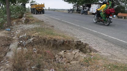 On Maniram Madhopur dam pits made at many places till cuttings filled