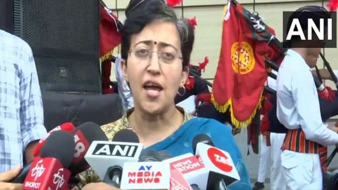 Power Minister Atishi Besieged Central Government Over Delhi Electricity Rate Hike Know PPAC Charges in Delhi