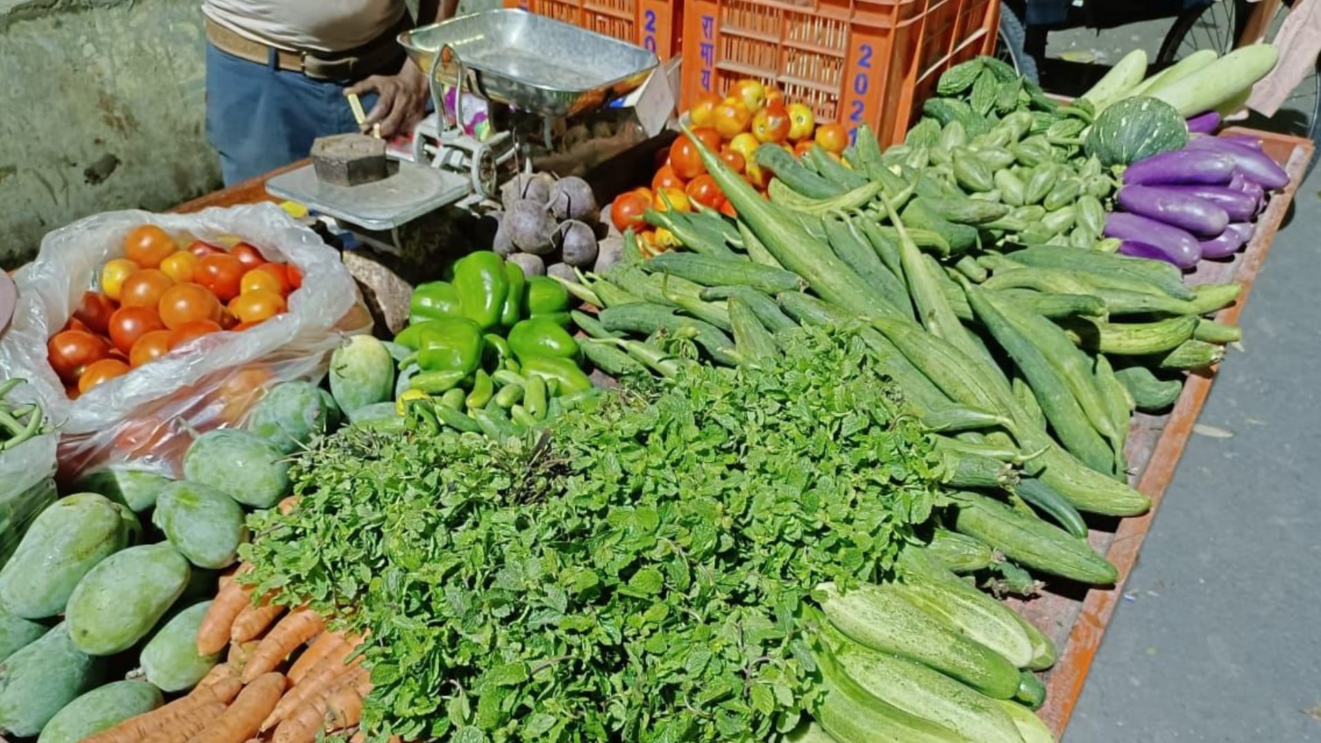 Vegetable Price are rising follow these tips to save money