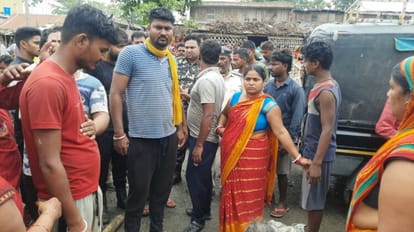 Crazy husband killed his wife by cutting her with sharp weapon in Madhepura, also tried to bury dead body