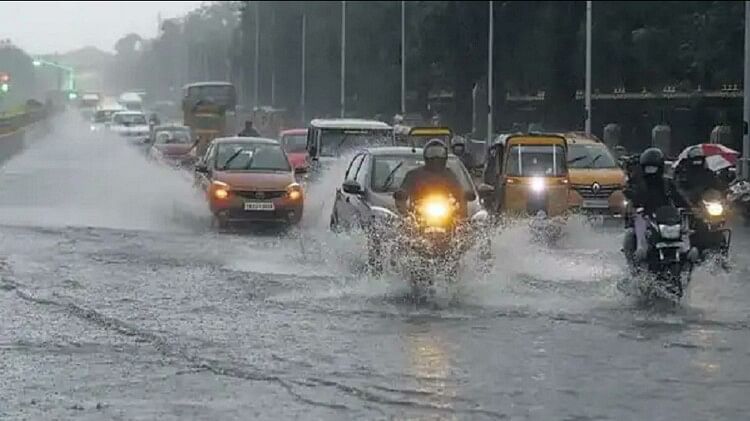 CG Weather Update: रायपुर समेत कई जिलों में मूसलाधार बारिश, जनजीवन अस्त-व्यस्त, मौमस विभाग ने जारी किया अलर्ट