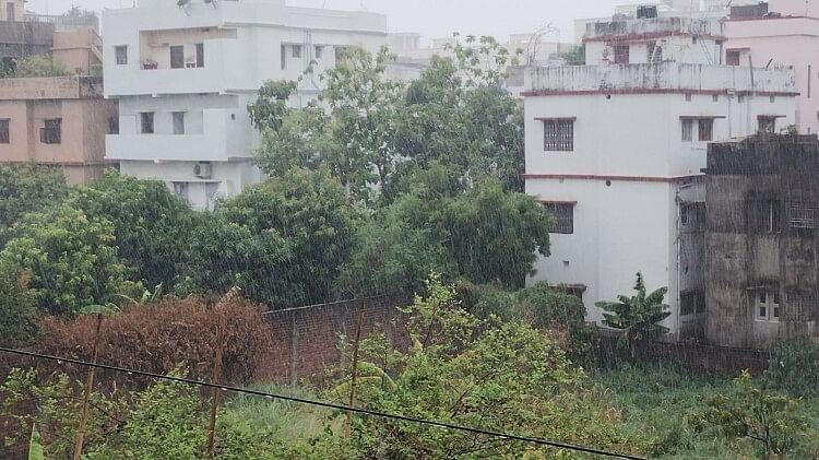 Weather Bihar : अब आया सावन झूम के; जानिए, किन जिलों में अब अच्छी बारिश और कहां वज्रपात को लेकर किया गया अलर्ट