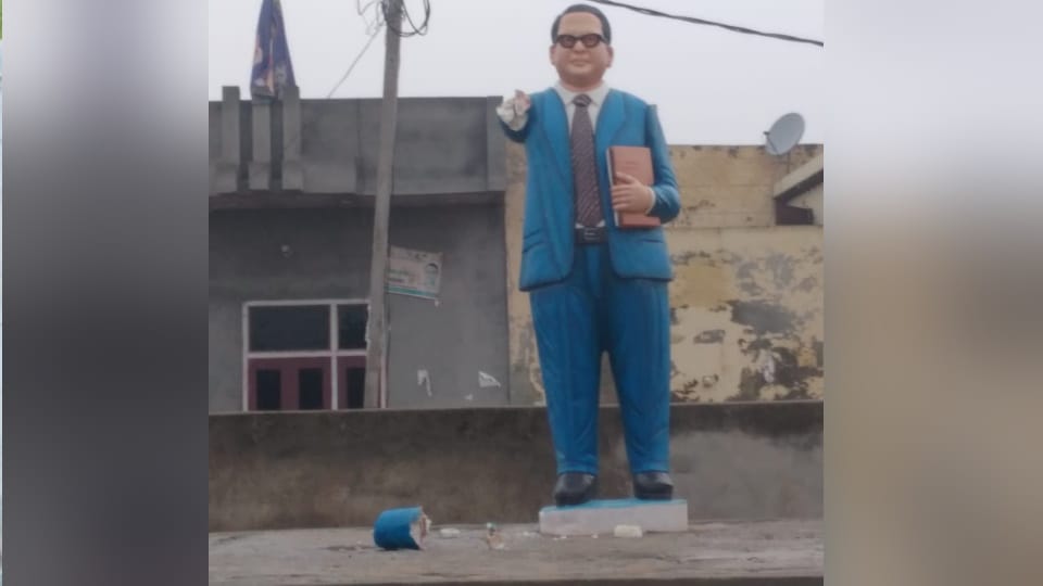 Statue of Baba Bhimrao Ambedkar installed at Ambedkar Bhawan in Bhatla village of Hansi vandalized