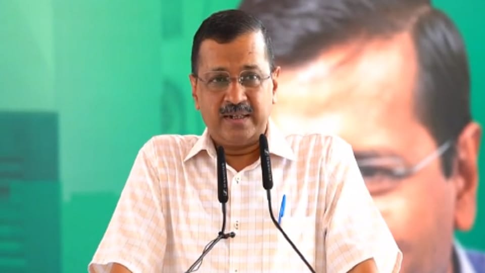 CM Arvind Kejriwal inaugurated 42 EV charging stations in Delhi