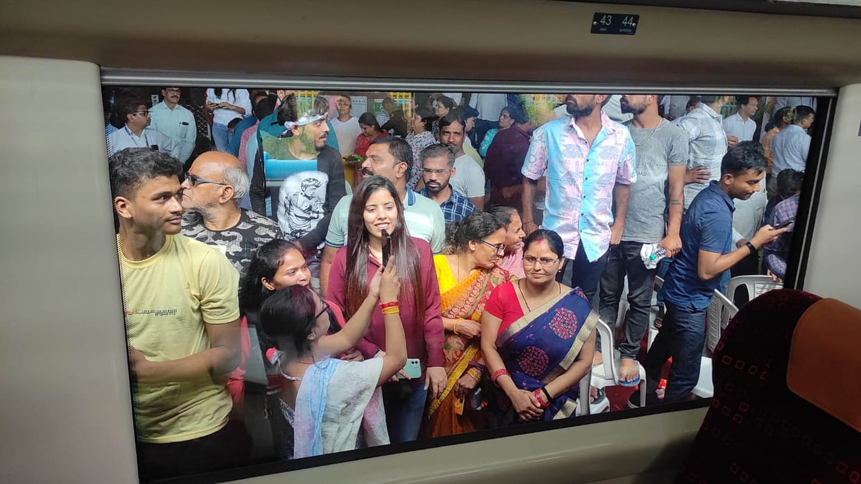 Indore-Bhopal Vande Bharat train may be extended till Khajuraho