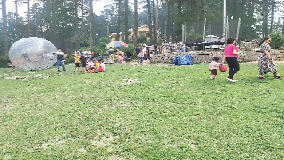 Rain expected in Jammu Kashmir till 30, Srinagar highway remained closed ten hours due landslide