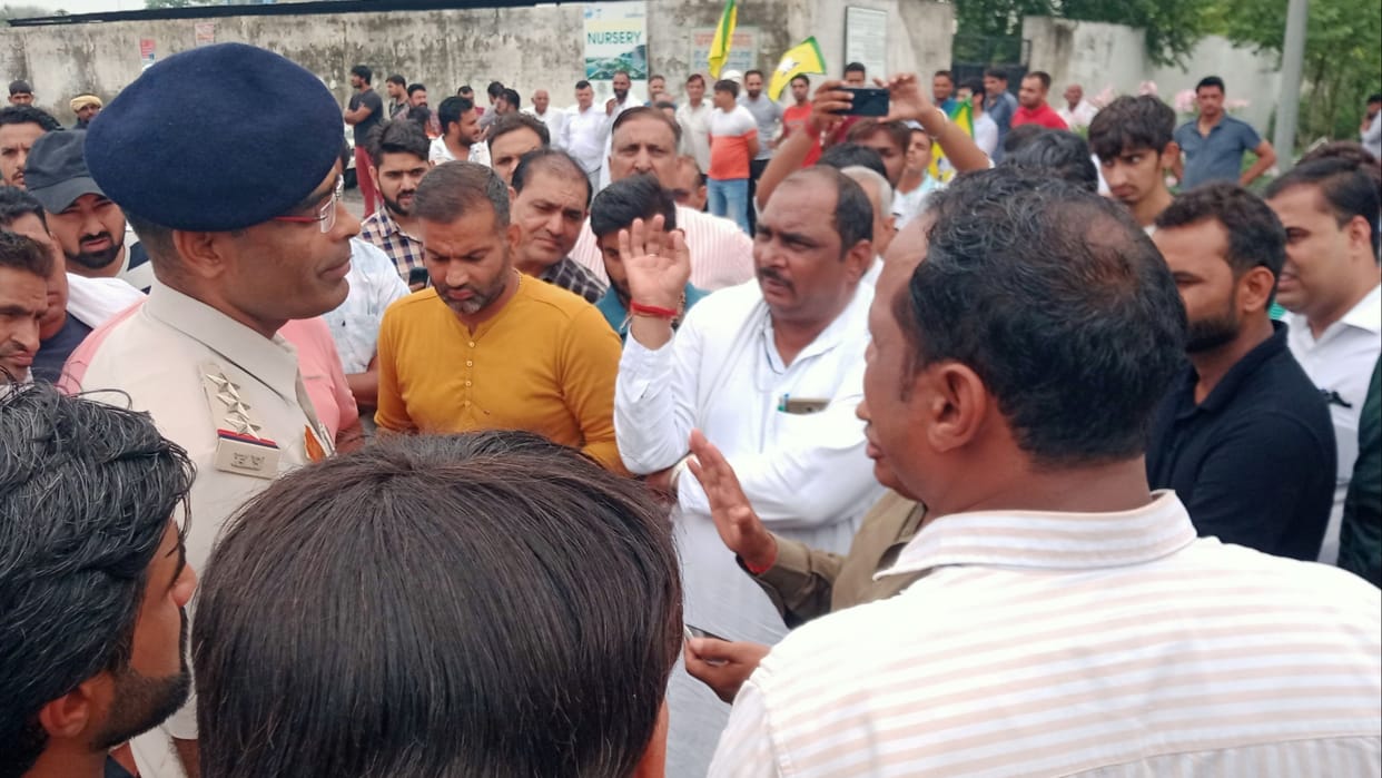 Demand to make toll free for villages within 11 KM radius of Dahar in Panipat