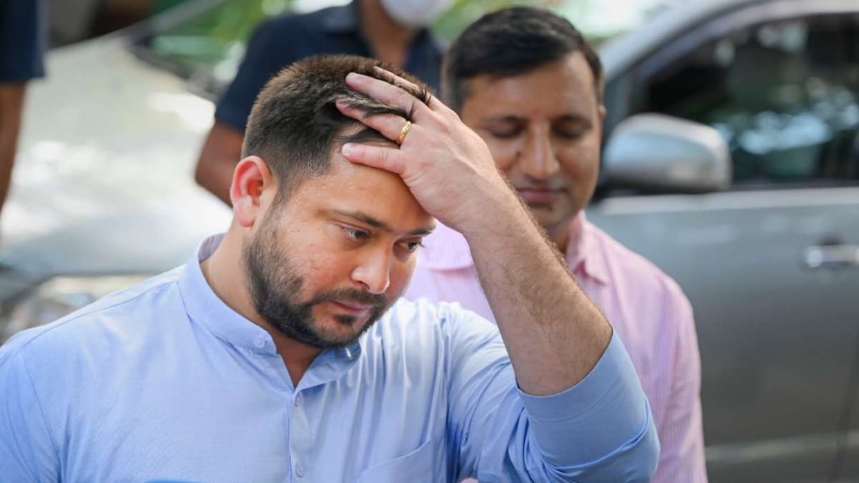 Gujarat: Defamation case against Tejashwi Yadav will be heard on July 6, Gujarati man had filed the case