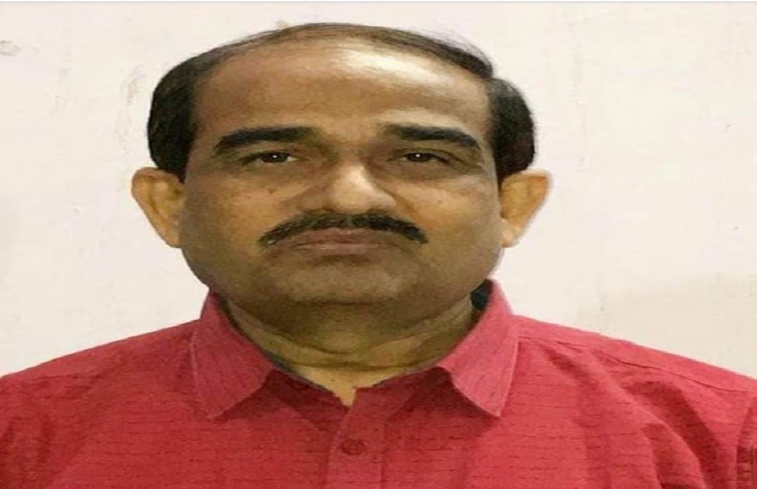 Awadh Kishore Singh became DIOS of varanasi many Officers transferred in Education Department