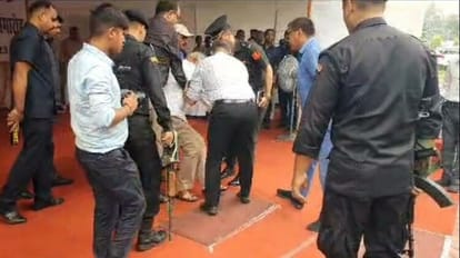 Bihar Governor Slipped and fell in Patna, when he came in bihar his car got stuck in mud in Ara