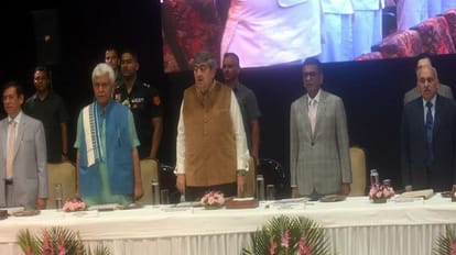 जम्मू-कश्मीर: सौ एकड़ में तैयार होगा भूकंपरोधी नया हाईकोर्ट परिसर, 34 कोर्ट रूम दो चरणों में होंगे तैयार Jammu Kashmir: Earthquake-resistant new High Court complex built in 100 acres, 34 court rooms built two phases