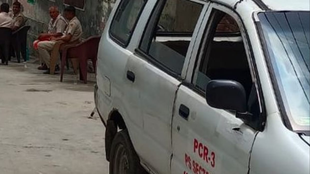 Case of sending message to fiance to stop engagement, PCR deployed in colony, family warns of migration
