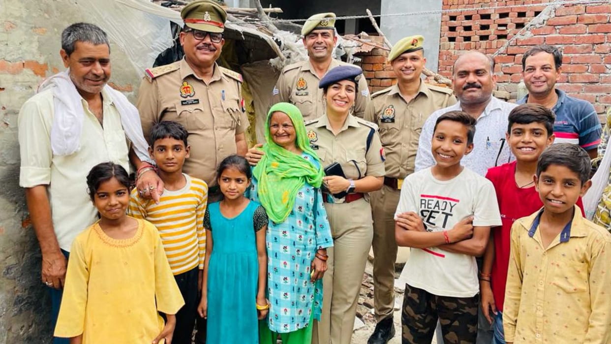 anukriti sharma ips officer bulandshahr, electricity lights up an elderly woman’s house