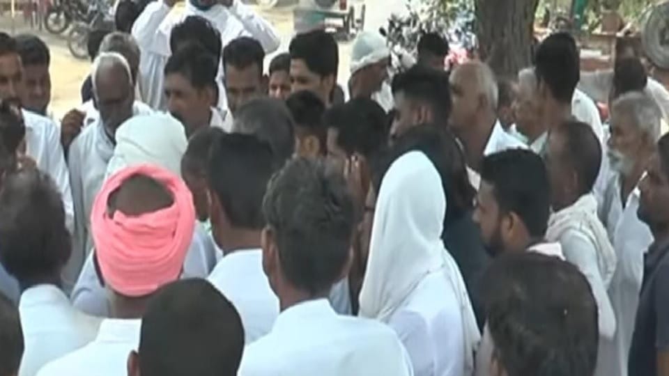 Middlemen absconded by costing crores to farmers In Sirsa