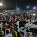 जम्मू से अमरनाथ यात्री बाबा के दर्शन के लिए रवाना होते हुए