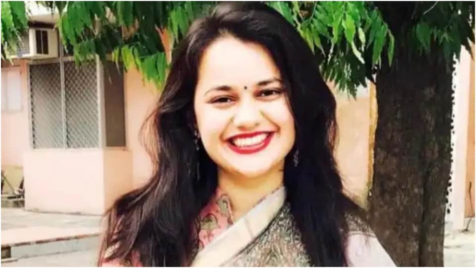 IAS Tina Dabi Pregnant Jaisalmer Collector Tina Dabi about to become a mother wrote letter for maternity leave
