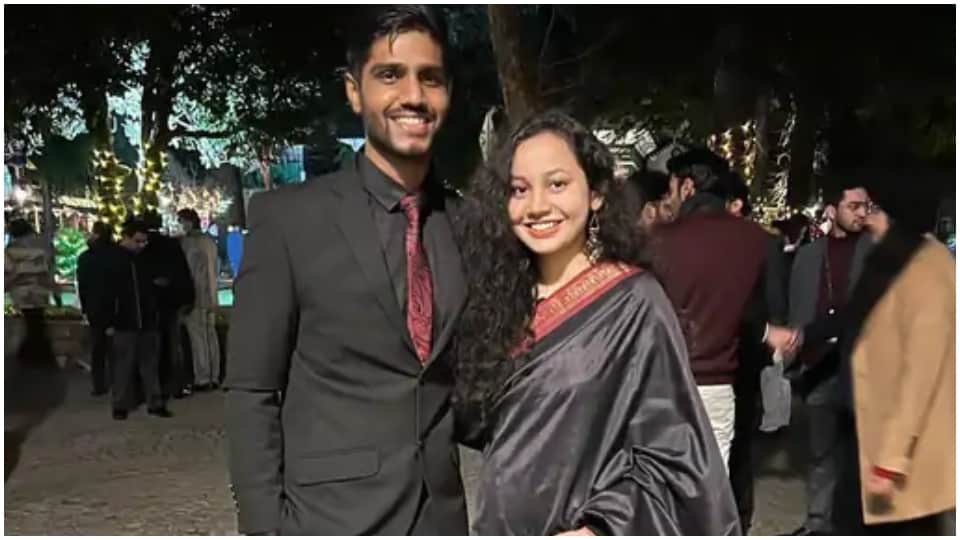 IAS Tina Dabi Pregnant Jaisalmer Collector Tina Dabi about to become a mother wrote letter for maternity leave