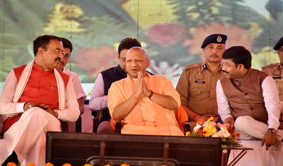 CM Yogi announced: Before Mahakumbh, the city will get a convention center of 10,000 capacity