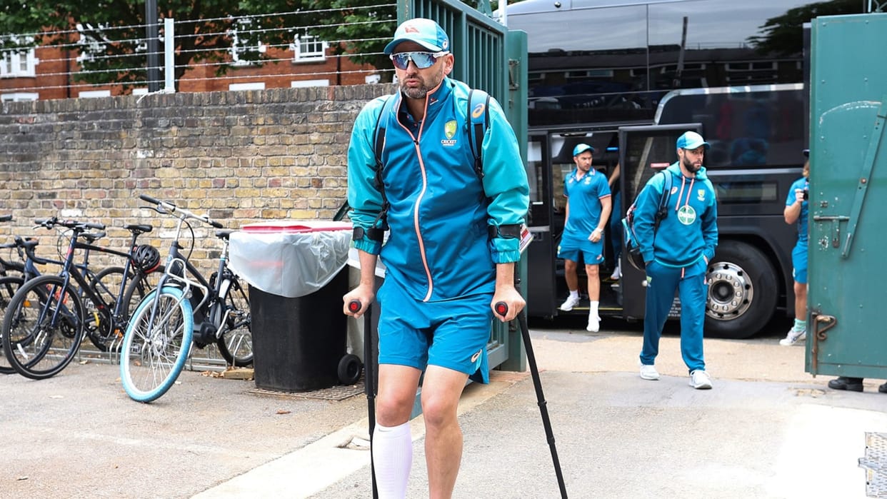 Big blow to Australia Nathan Lyon seen walking with the help of crutches may be out of Ashes eng vs aus test
