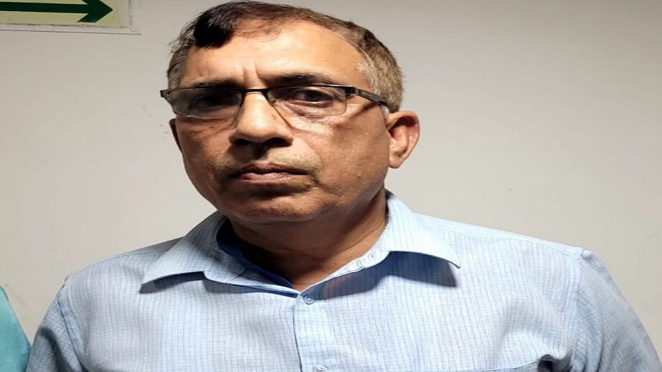 Burari Auto Permit Racket More than 3500 slips cut offline and 300 people were questioned