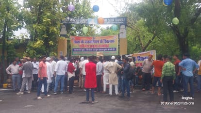 Sarva Seva Sangh varanasi will not demolished now High Court orders not to take action