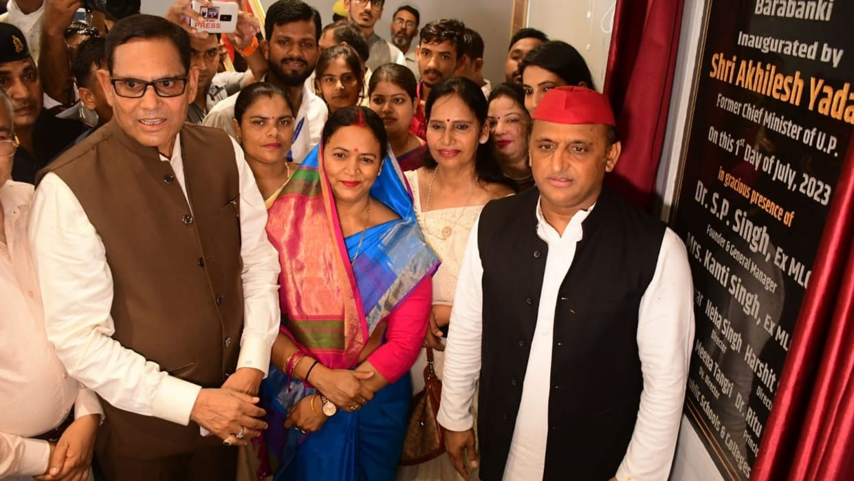 Akhilesh Yadav says many political parties will join alliance for Loksabha Election 2024.
