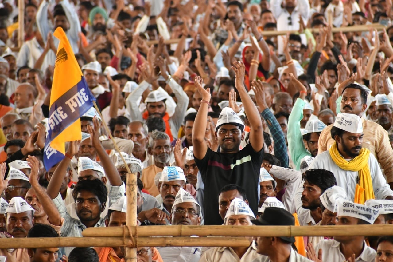 AAP election campaign in MP, Kejriwal says- Like Delhi, he will distribute Revdi for free in MP too