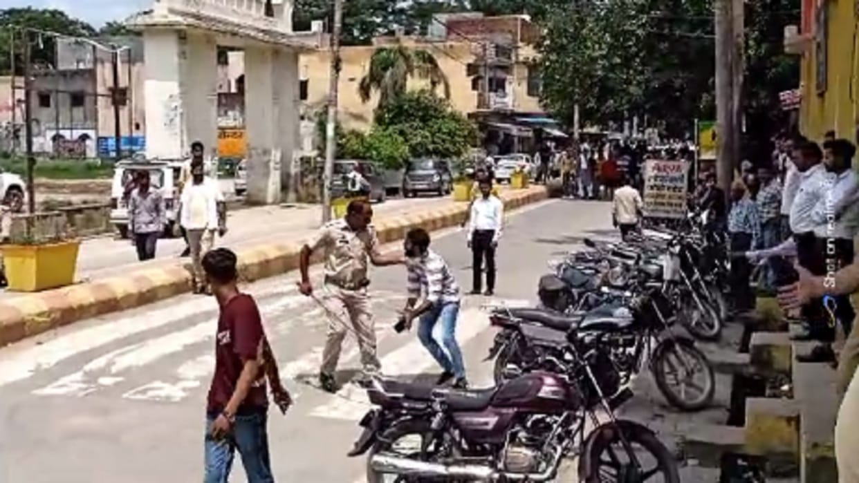 Meerut News: Deadly attack on a man returning from court, firing and two suspects in police custody