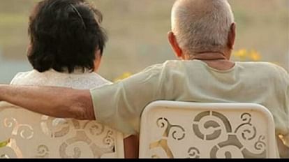 Headmaster fell in love at age of 80 then elderly wife took such step you will also be shocked