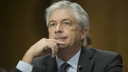 CIA Sees Once-In-A-Generation Spy Recruiting Opportunity In Russia