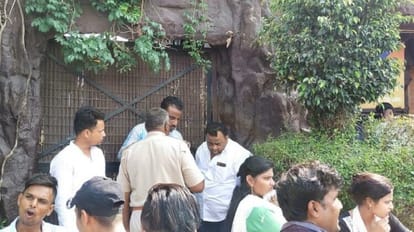 Water Park: वाटर पार्क में महिला को दिखा मल तैरते हुए, हुआ हंगामा, लोगों ने वापस मांगे रुपये Woman seen floating faeces in water park