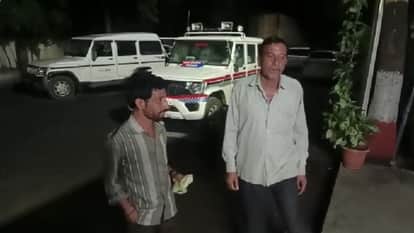 A woman beat up a deaf and dumb man by tying him to a pole in Sonkach of Dewas