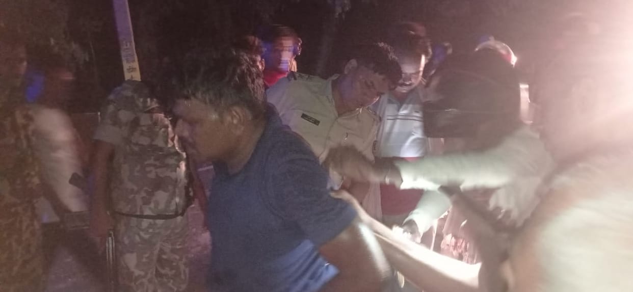 Bihar: Criminals shot gold businessman in Begusarai, people said the reason is mutual dispute.
