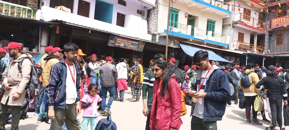 Chardham Yatra 2023 number of visitors crossed 33 lakhs and more than 93 thousand children reached In two mont