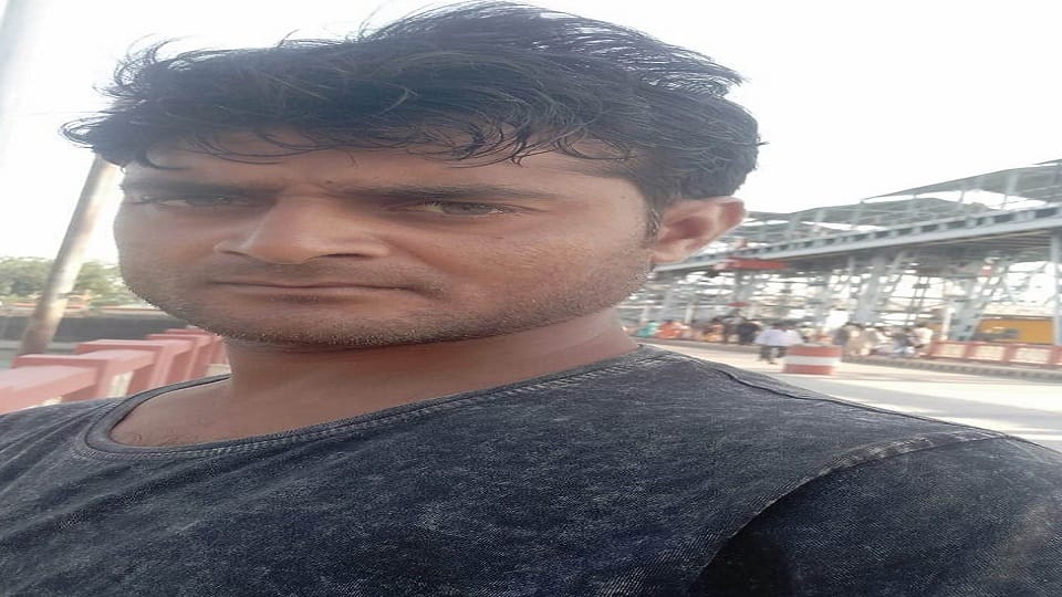 Youth killed in collision of two bikes