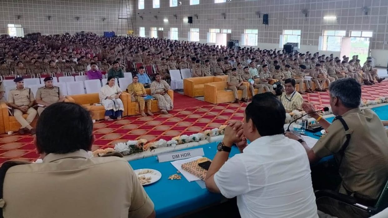 Kanwar Mela 2023 ADG  took a meeting divided fair area into 12 super zones 33 zones 153 sectors Haridwar