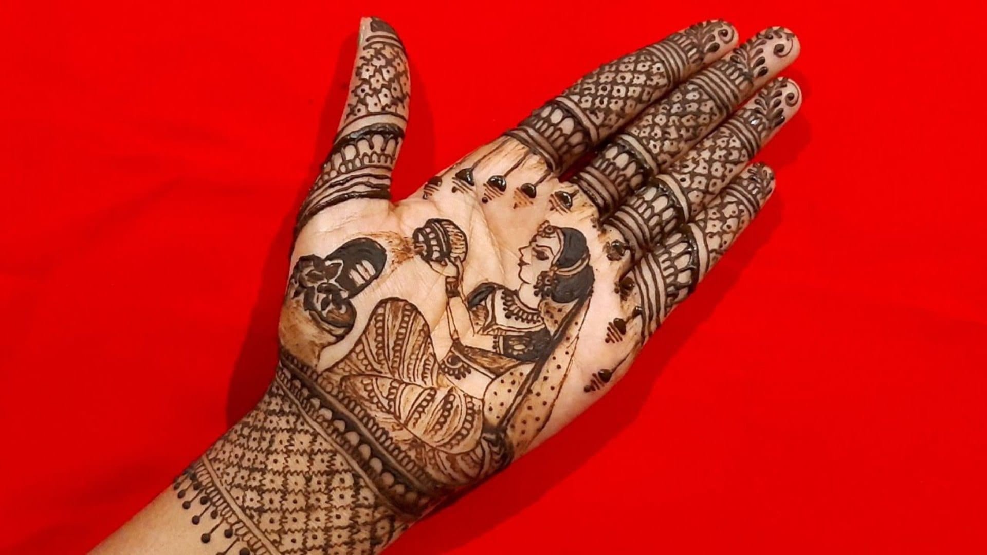 Sawan Mehndi Designs simple mehndi design for front hand in sawan 2023