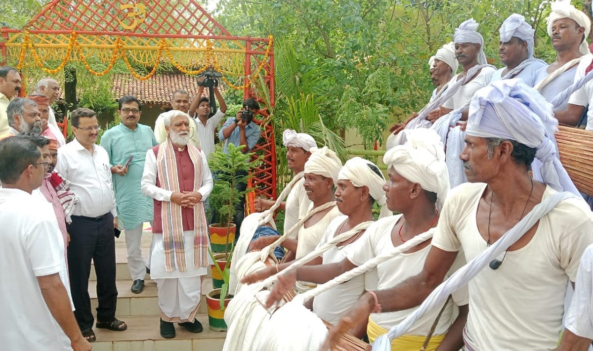 Tribals expressed happiness on getting right of land by union minister ashwini kumar choubey