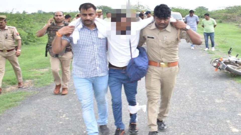 police arrested shopkeeper murder accused in an encounter In Mainpuri
