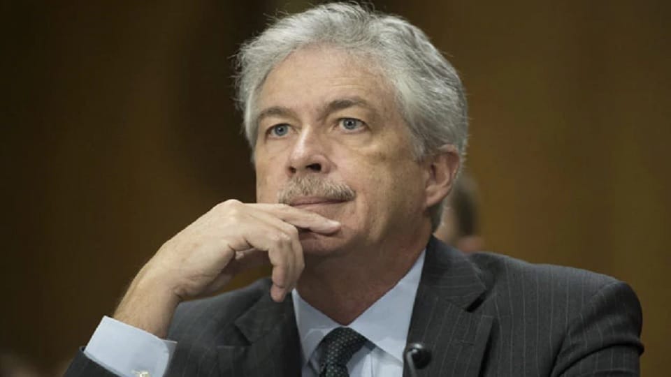 CIA Sees Once-In-A-Generation Spy Recruiting Opportunity In Russia