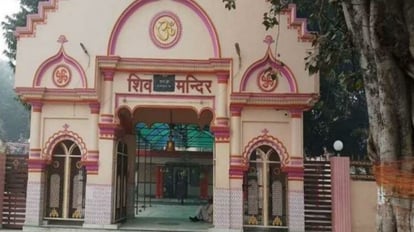 Sawan 2023: बाबा भंवरनाथ पूरी करते हैं हर भक्त की मनोकामना, सावन में यहां लगता है भक्तों का रेला Sawan 2023 Baba Bhanvarnath temple azamgarh fulfills wishes of every devotee