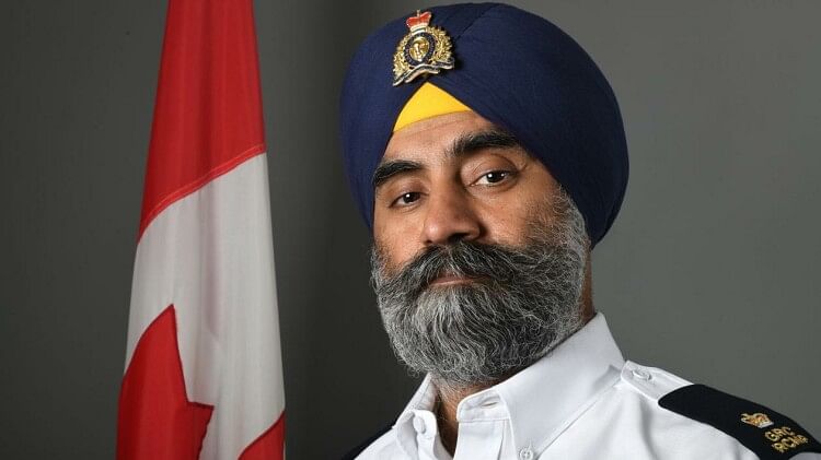 Canada's First Turbaned Sikh Police Officer Appointed Chair Of ...