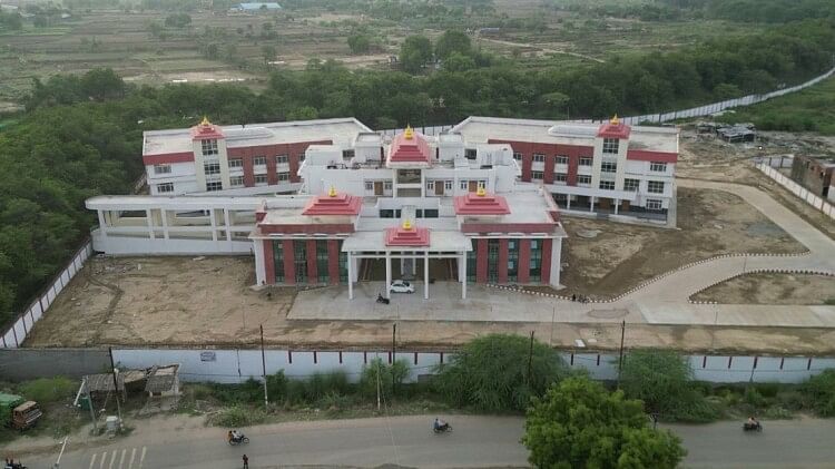 कई वर्षों से युवाओं को दी जा रही ट्रेनिंग UP second CIPET will start in varanasi youth will get employment PM Modi will inaugurate