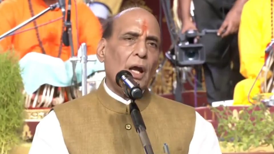 Defense Minister Rajnath Singh in Jalandhar Guru Purnima Festival of Divya Jyoti Jagruti Sansthan