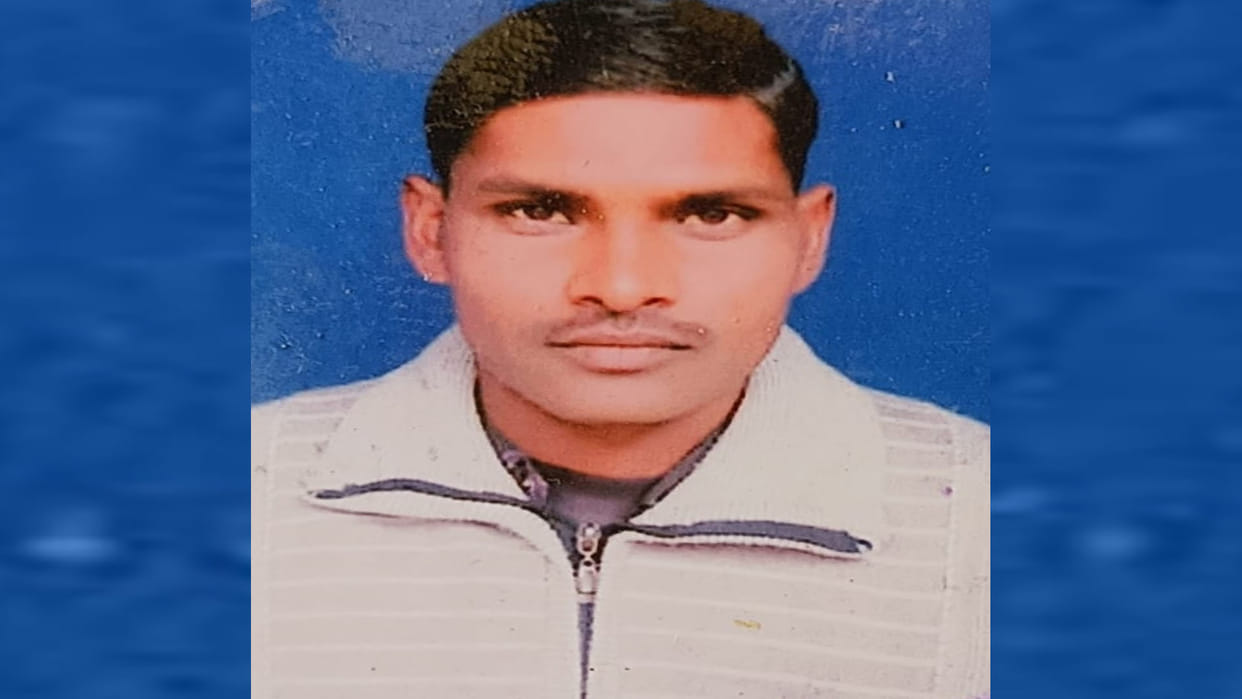 Laborer committed suicide in farrukhabad