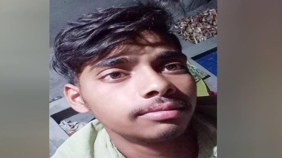 bike rider killed while condition of two friends is critical in collision with loader In Kasganj